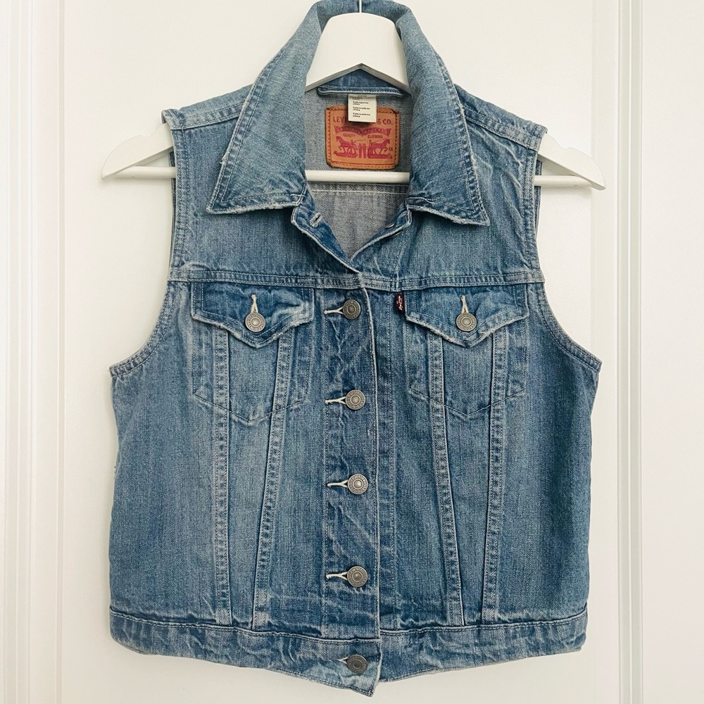 Levi's Classic Light Blue Denim Vest
